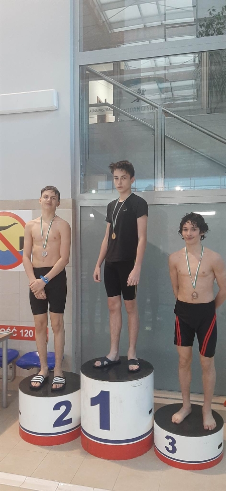 Mistrzostwa Dzielnicy Wawer w pływaniu dzieci starszych