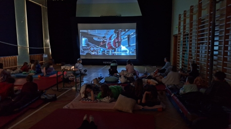 Relacja z wieczoru filmowego
